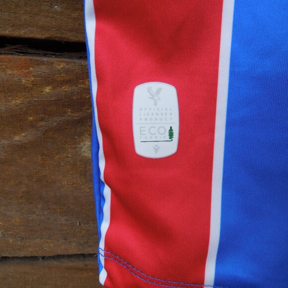 Crystal Palace home soccer jersey, Macron, large - Picture 5 of 7